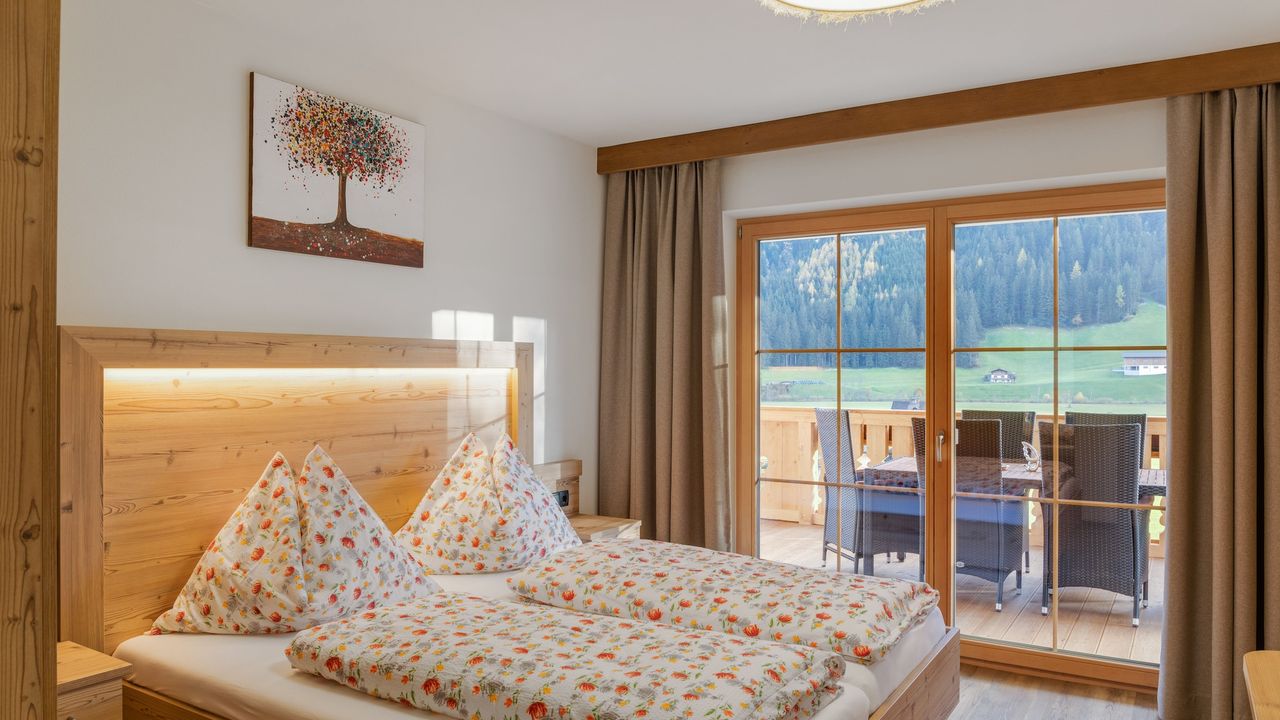 BedRoom BedRoom